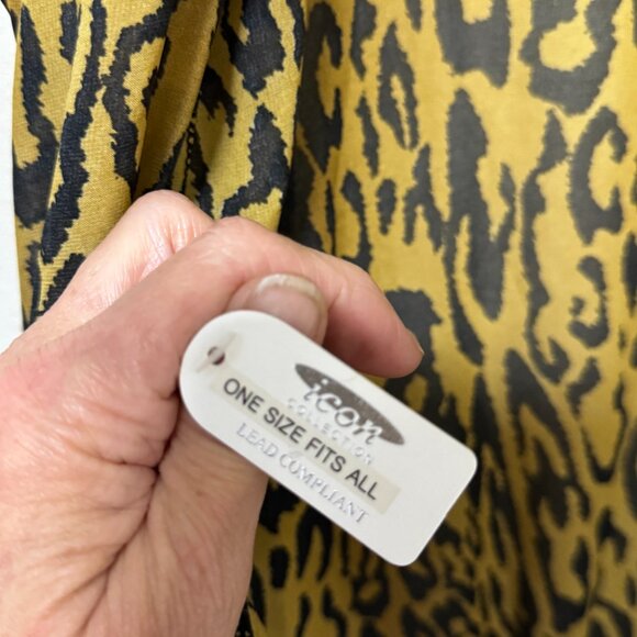 Icon animal print shawl, lightweight, sheer, with fringe, NWT - Picture 4 of 9